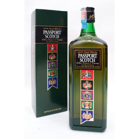 PASSPORT SCOTCH WHISKY 700ML