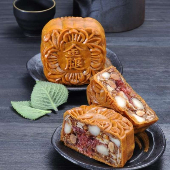 OVERSEA SUPREME NUTS WITH HAM MOONCAKE OVERSEA SUPREME NUTS WITH HAM MOONCAKE