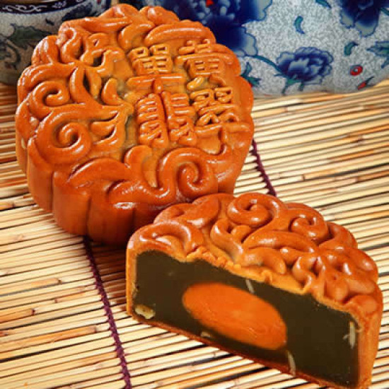 FOH SAN PANDAN LOTUS 1 YOLK MOONCAKE FOH SAN PANDAN LOTUS 1 YOLK MOONCAKE