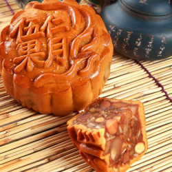 FOH SAN ASSORTED NUTS MOONCAKE