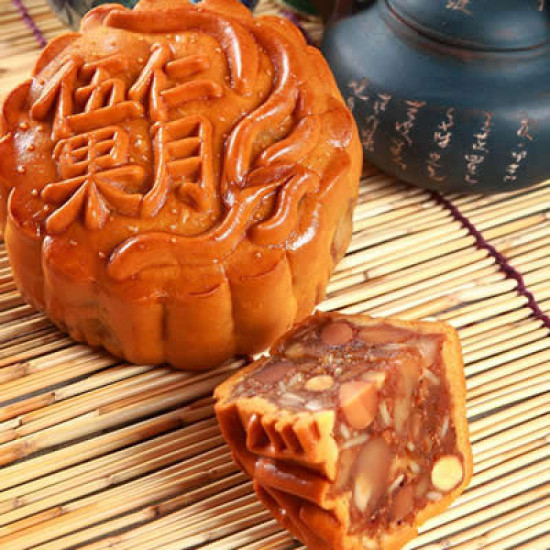FOH SAN ASSORTED NUTS MOONCAKE FOH SAN ASSORTED NUTS MOONCAKE
