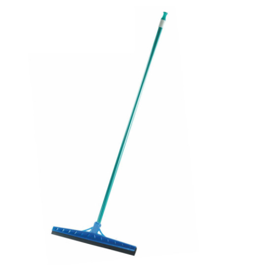 RUBBER SQUEEGEE 18' WITH HANDLE