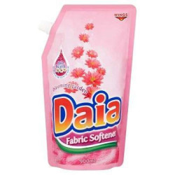 DAIA SOFTENER BLOOMING GARDEN 800ML DAIA SOFTENER BLOOMING GARDEN 800ML