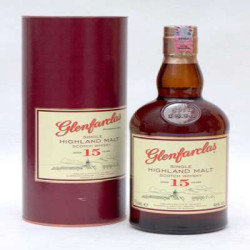 GLENFARCLAS 15 YEAR OLD / GIFT PACK 70CL GLENFARCLAS 15 YEAR OLD / GIFT PACK 70CL